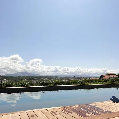 فندق Itsas Mendia 4*